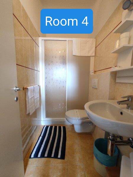 Rooms"